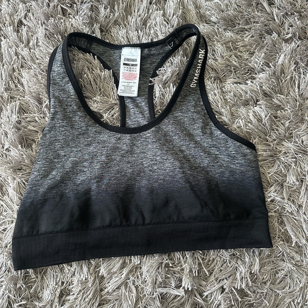 Gymshark Women's Black and Gray Sports Bra
